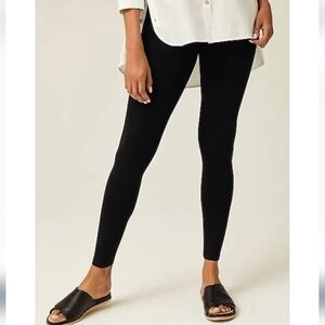 J. Jill Ponte High Rise Black Leggings with Zippered Pockets